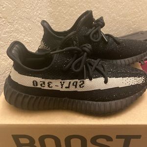 Yeezy 350 boost